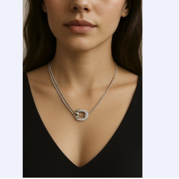 SWAROVSKI BUCKLE NECKALCE! - Picture 13 of 13